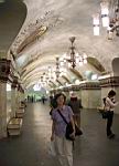 D2--01 Metro Stations in Moscow, Russia.jpg